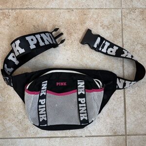 Victoria’s Secret Pink fanny pack